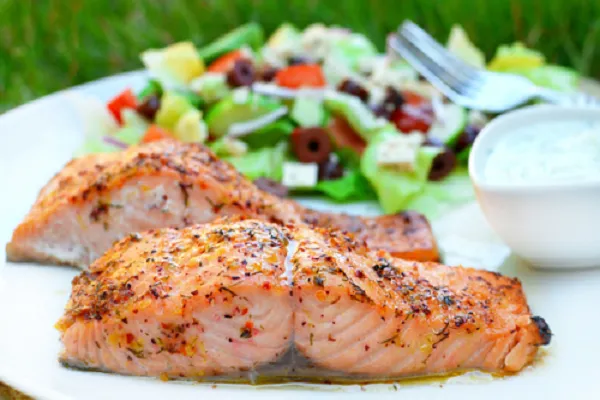 Cách làm cá hồi nướng muối ớt đậm đà, thơm ngọt