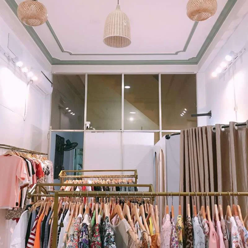 The Warehouse - Tiệm đồ Secondhand có 1 0 2 tại Quảng Ngãi