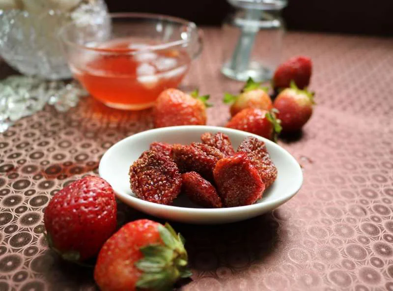 mứt dâu tây sấy