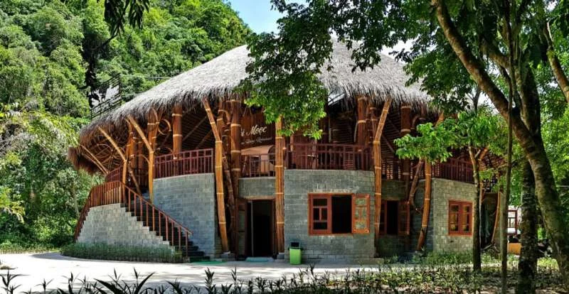 Suối Moọc Quảng Bình - Nước, cây, hoang sơ, trong lành và thư giãn