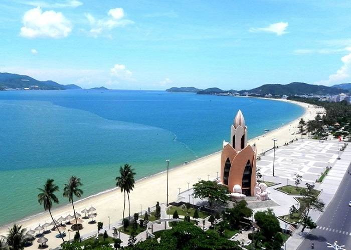 Tham quan cảnh đẹp tại Nha Trang trong dịp nghỉ hè 