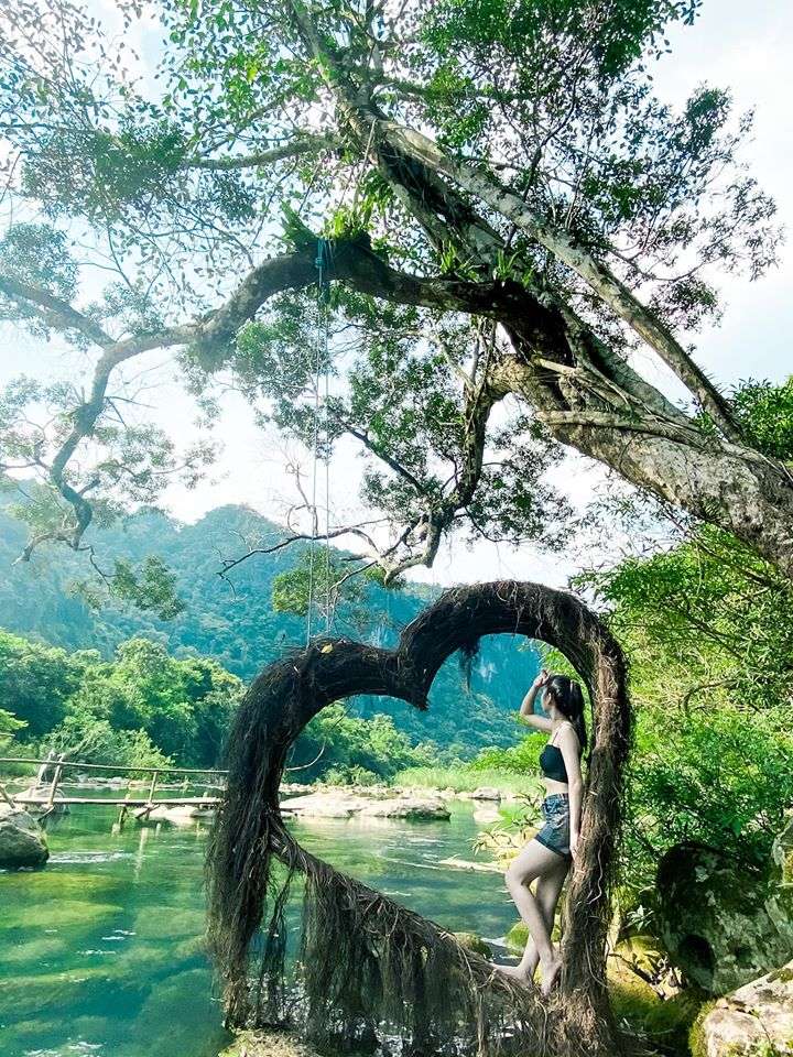 Suối Moọc Quảng Bình - Nước, cây, hoang sơ, trong lành và thư giãn