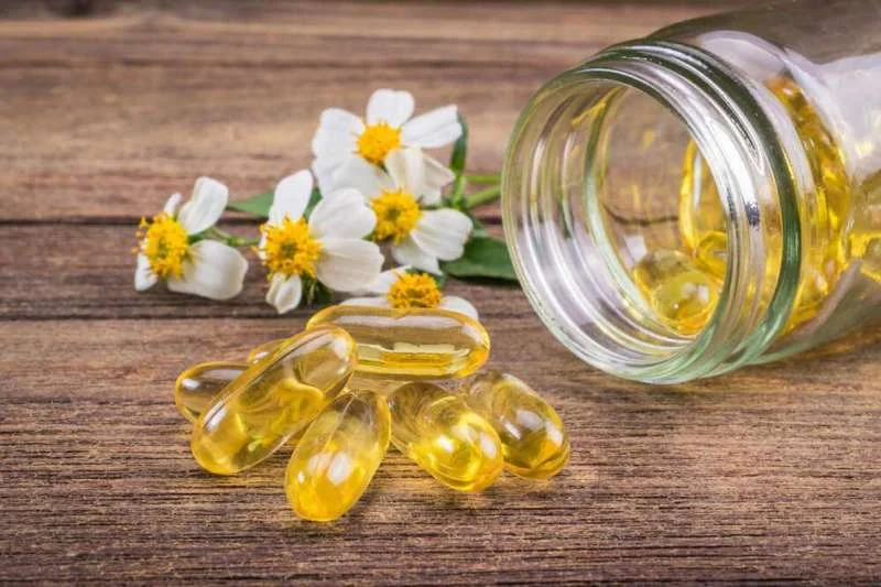 Dưỡng da bằng mặt nạ vitamin E và ổi