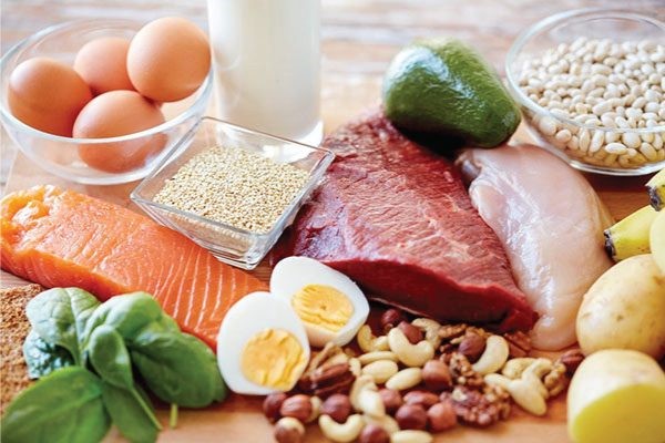 Ăn thực phẩm chứa nhiều protein