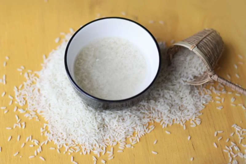 Bí quyết dưỡng tóc siêu chắc khỏe từ nước vo gạo