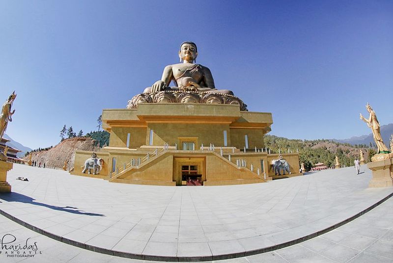 Tượng Phật Dordenma