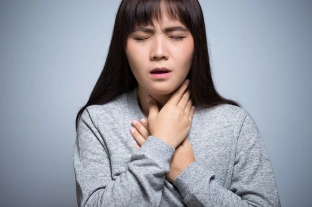 Dấu hiệu của ung thư vòm họng như thế nào?